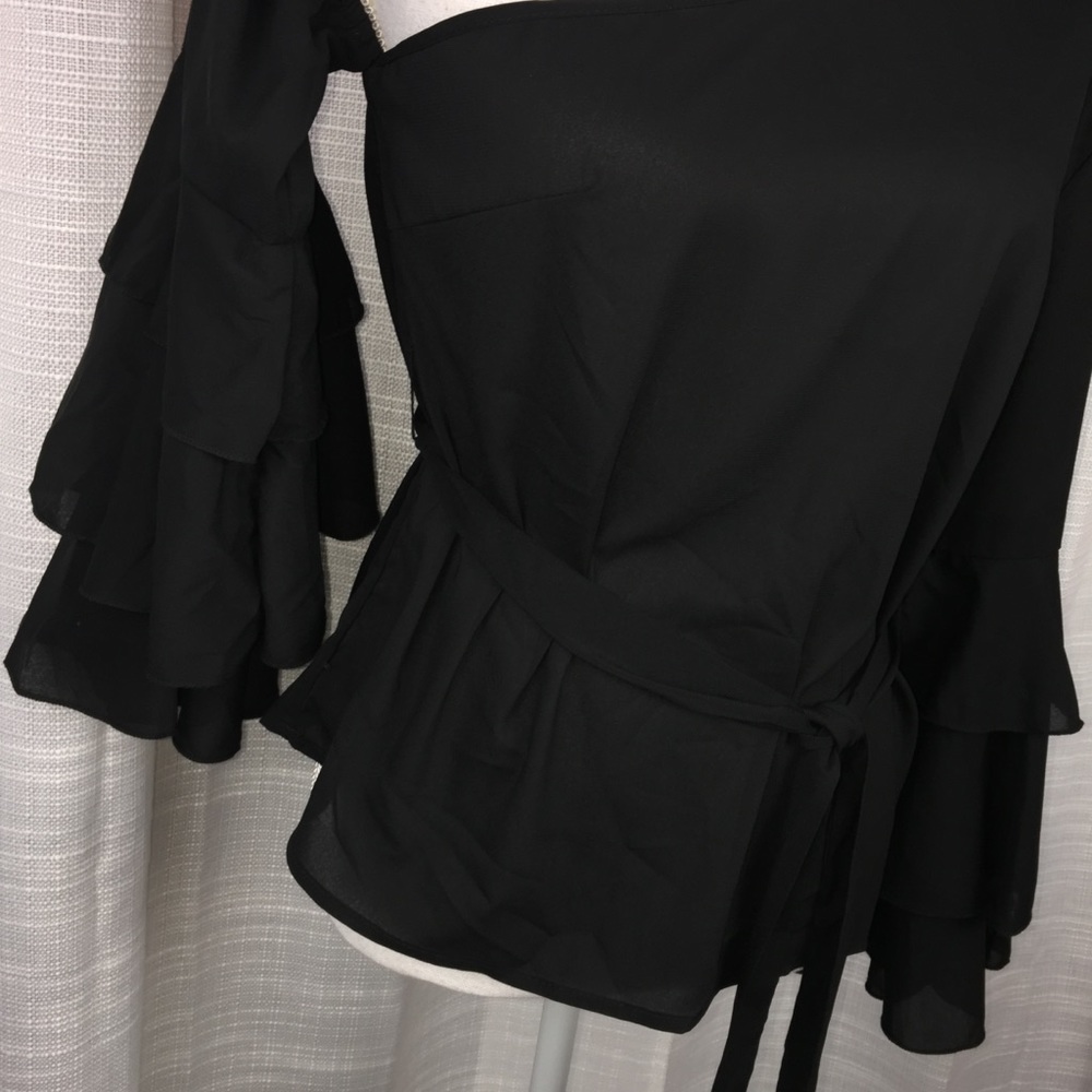 NWOT Black One Shoulder Ruffled Top Party Holiday New Year’s Size Medium - Picture 8 of 13
